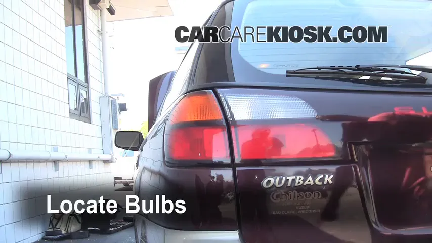 2001 Subaru Outback Limited 2.5L 4 Cyl. Wagon Éclairage Feux de position arrière (remplacer ampoule)